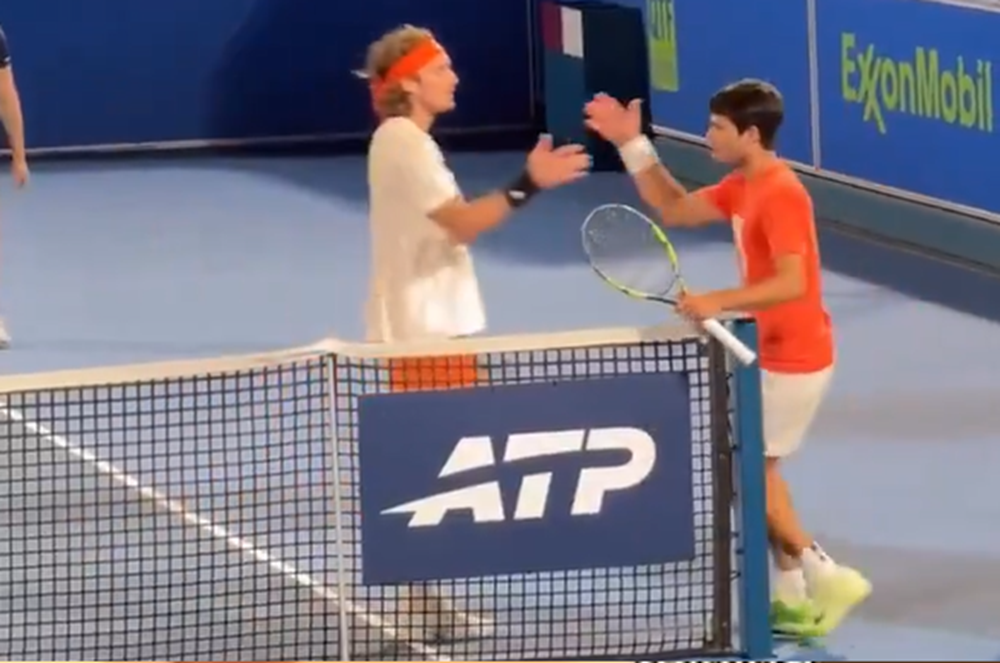 [VÍDEO] Tsitsipas mostra o outro lado e partilha vídeo de treino com Alcaraz