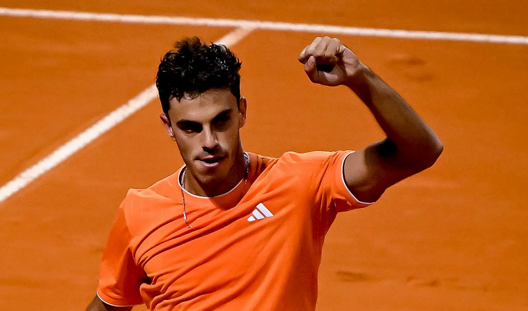 Cerundolo e Etcheverry vencem e confirmam finalista argentino em Buenos Aires