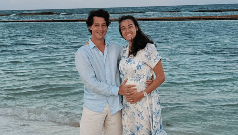 Caroline Garcia anuncia que está à espera do primeiro filho