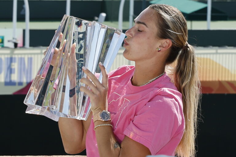 Sabalenka aliviada: «A partir de agora, espero ganhar todos os encontros contra a Rybakina»