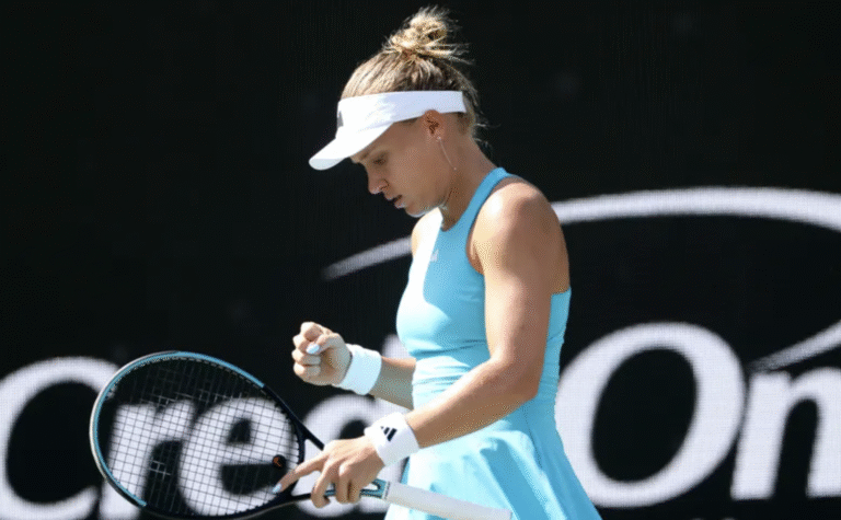 Starodubtseva despacha Keys em Charleston rumo à primeira final da carreira