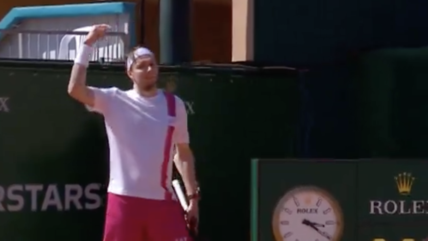 [VÍDEO] Federer, és tu? Bublik dá show em Monte-Carlo com pancada inesperada