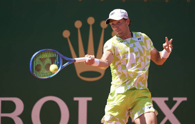 Ruud destaca importância de… Nadal para recuperar de lesão antes de voltar a Madrid