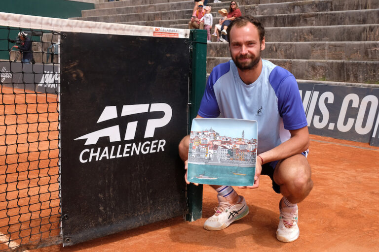 Safiullin e Chwalinska são os novos campeões do Oeiras Open 3