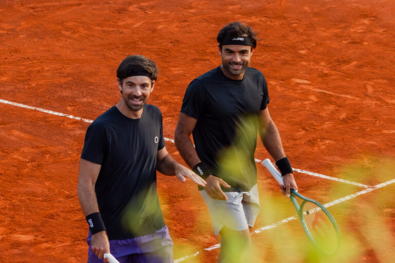 Gastão Elias e Frederico Silva caem nos ‘quartos’ de pares em Oeiras