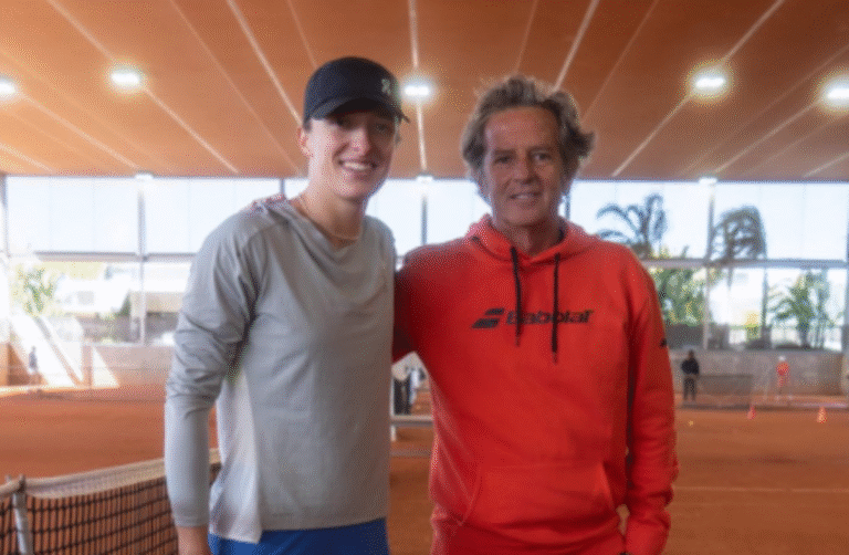 OFICIAL: Iga Swiatek anuncia Francis Roig como novo treinador