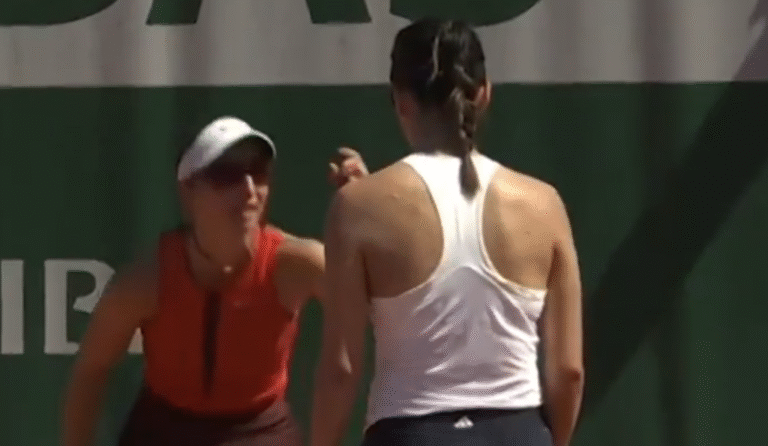 [VÍDEO] Wang irritou-se e foi ao outro lado do court discutir marca com Korpatsch