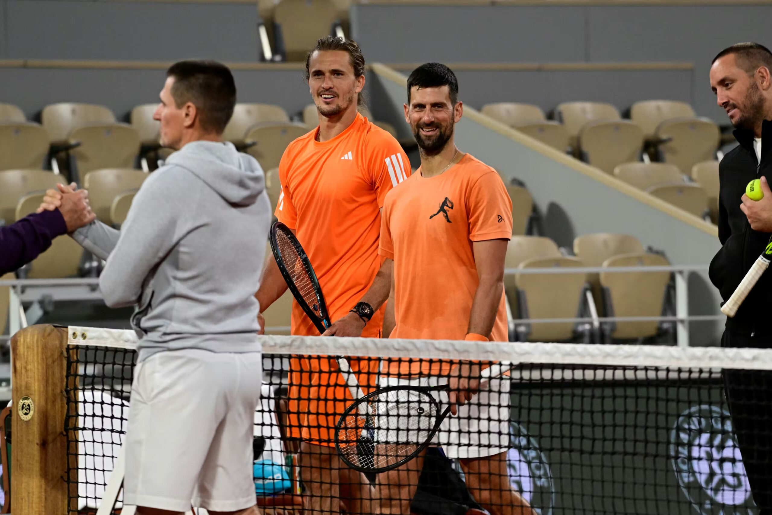 [VÍDEO] Djokovic já chegou a Roland Garros e traz uma grande novidade na equipa técnica