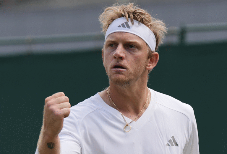 Davidovich segue imparável e estreia-se nos ‘oitavos’ de Wimbledon, Hurkacz tomba Paul