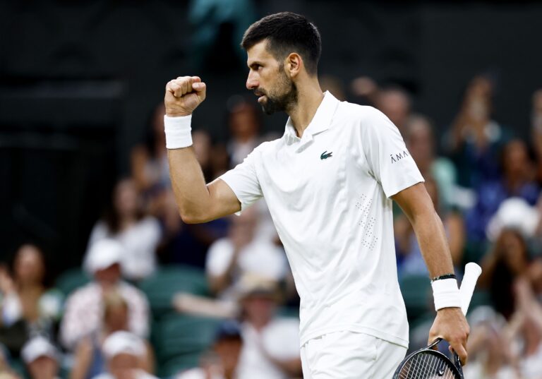 ETERNO! Djokovic bate Aliassime em batalha histórica de 5h14 minutos rumo às ‘meias’ em Wimbledon