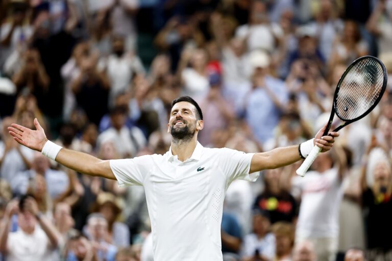 Djokovic após a vitória para a história: «É por isto que ainda jogo ténis»