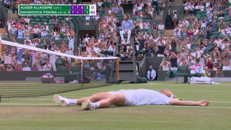 O QUE FOI ISTO?! Davidovich protagoniza em Wimbledon um dos melhores pontos… da década!