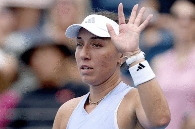 Pegula trava série de Swiatek em batalha brutal e está na final de Cincinnati