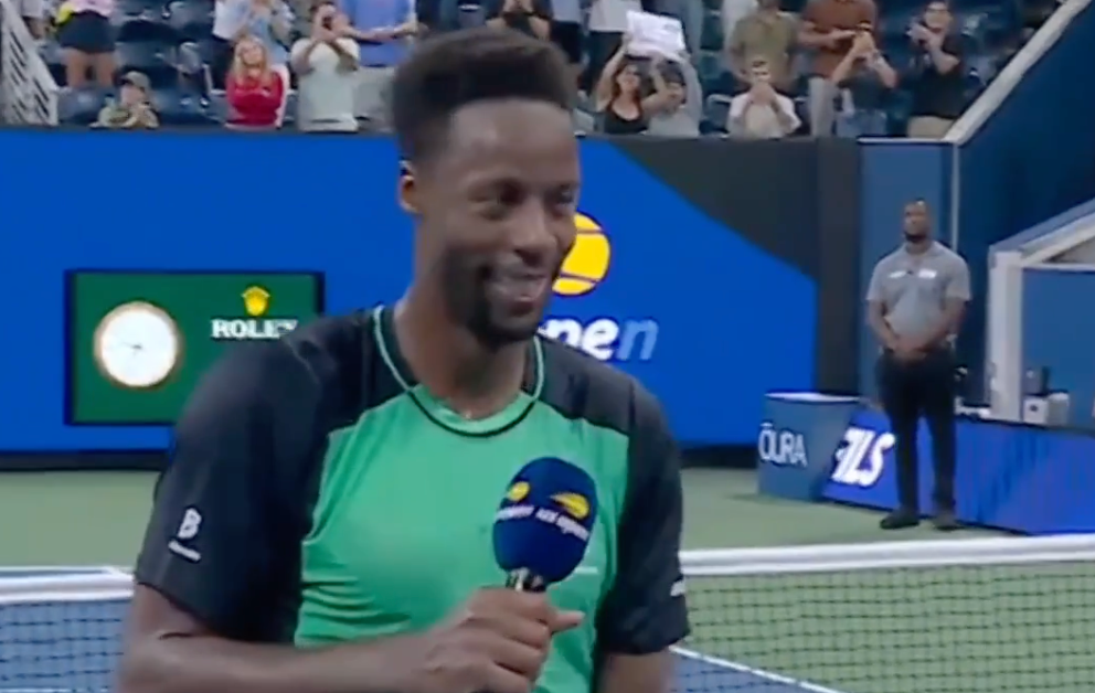 [VÍDEO] Público brindou Monfils a cantar os parabéns no US Open