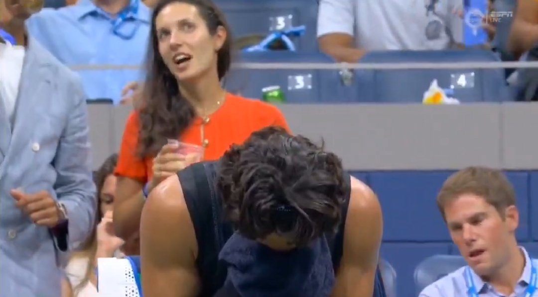 [VÍDEO] Alcaraz sentiu-se mal e vomitou em pleno encontro no US Open