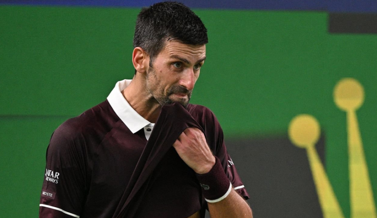 Djokovic ainda sonha com as Finals: «Espero conseguir um bom resultado em Paris e qualificar-me»