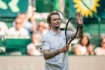 O hilariante comentário de Bublik após bater Sinner em Halle