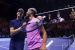 Sinner não dá chances a Alcaraz e volta a conquistar o Six Kings Slam