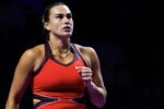 Sabalenka elimina Gauff e fecha elenco das WTA Finals em Riade