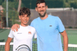 Djokovic treinou em Atenas com um dos maiores prodígios do ténis grego